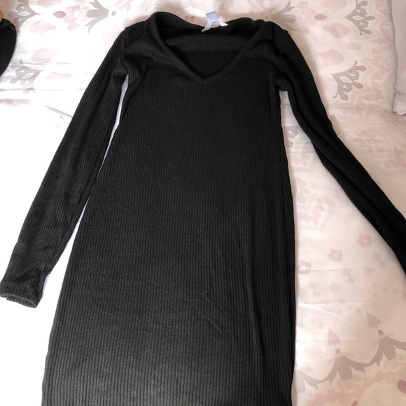 3 BLACK DRESSES - Picture 3 of 3